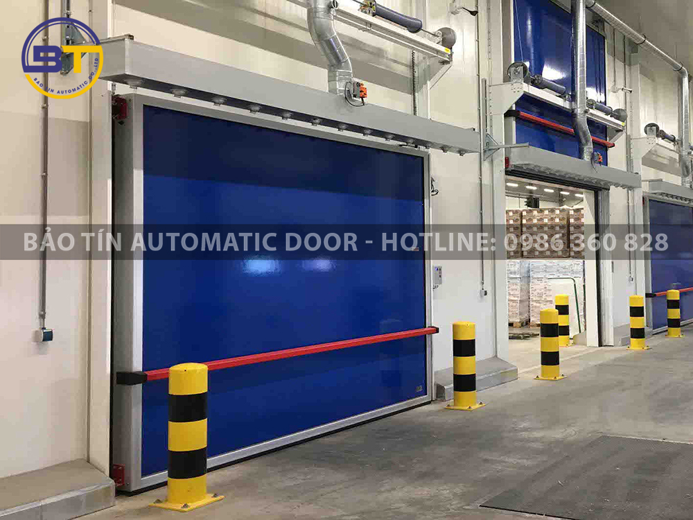 fast rolling door 34